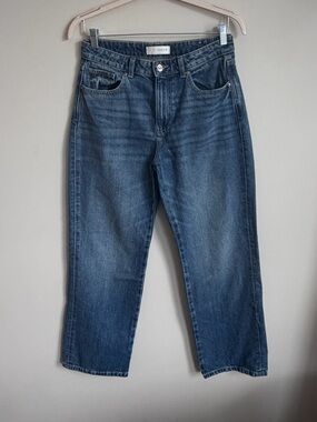 Zara Straight Leg Medium Wash Jeans Women’s 8